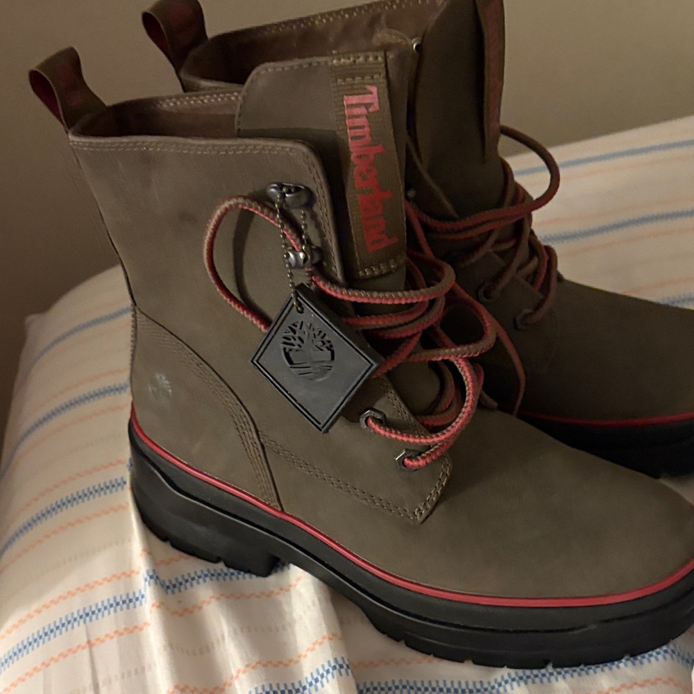 Timberland women Olive and Red Boots